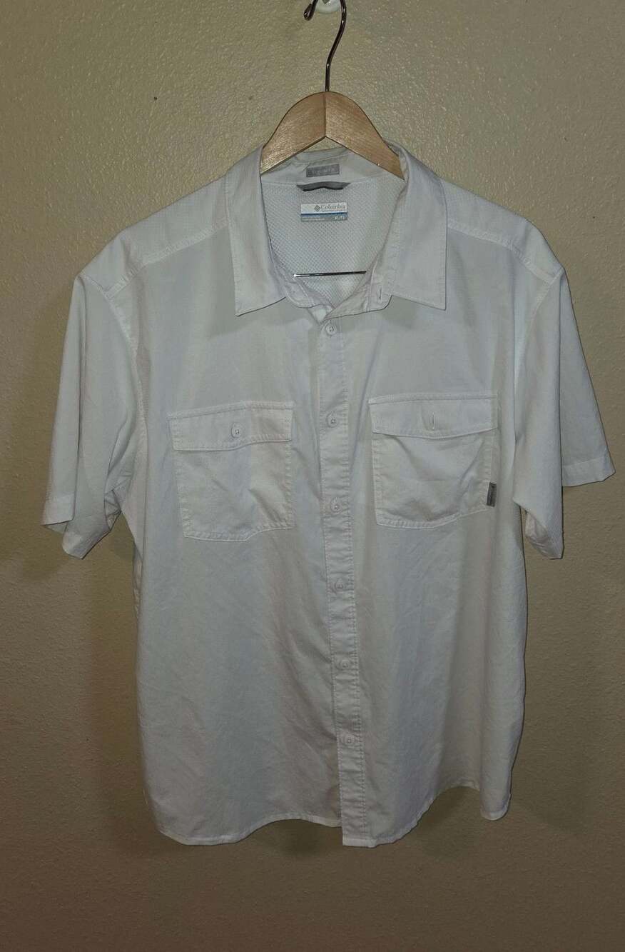 Columbia Sportswear Company Short Sleeve Button Up Shirt XL/TG White